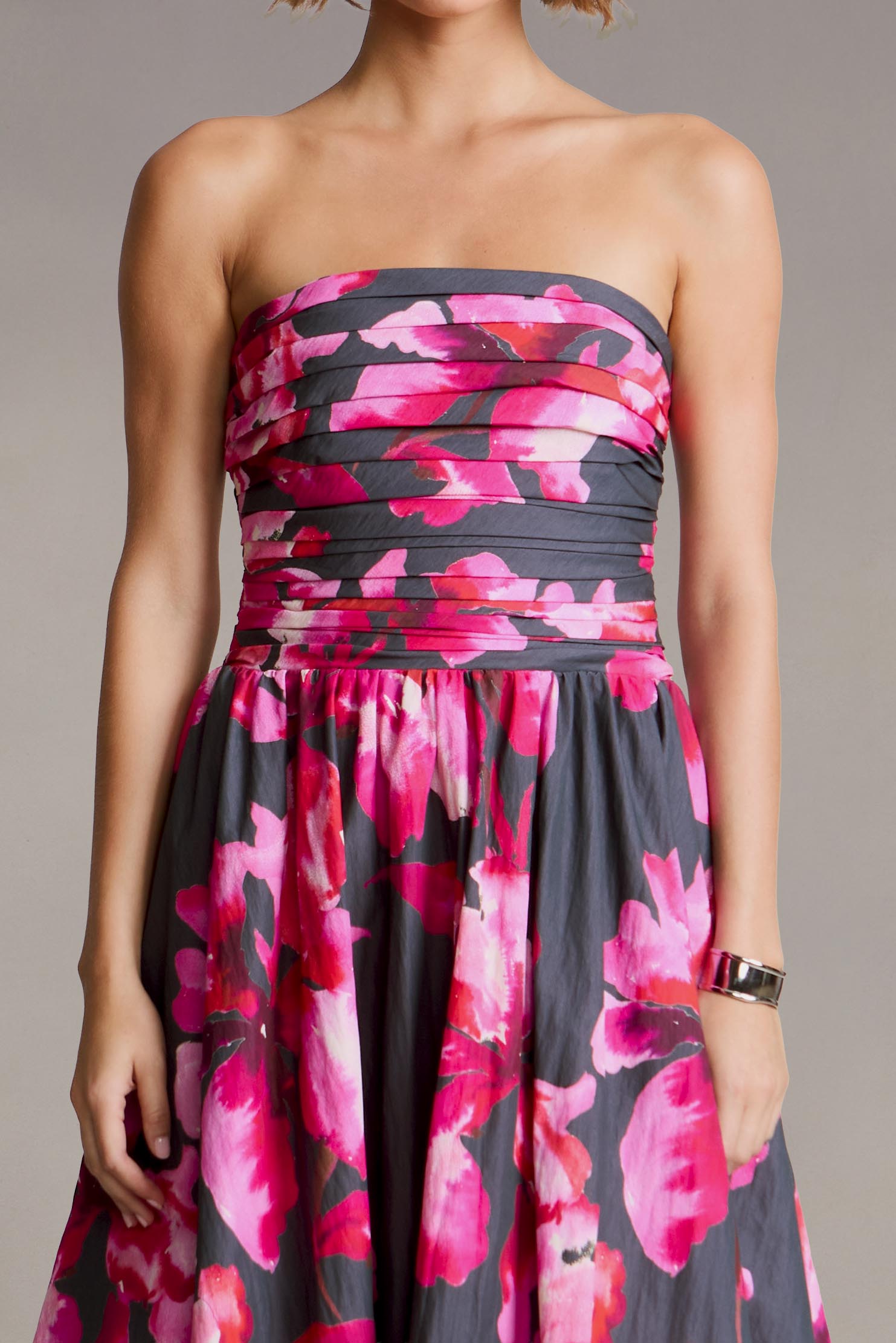 Helena Bubble Midi Dress