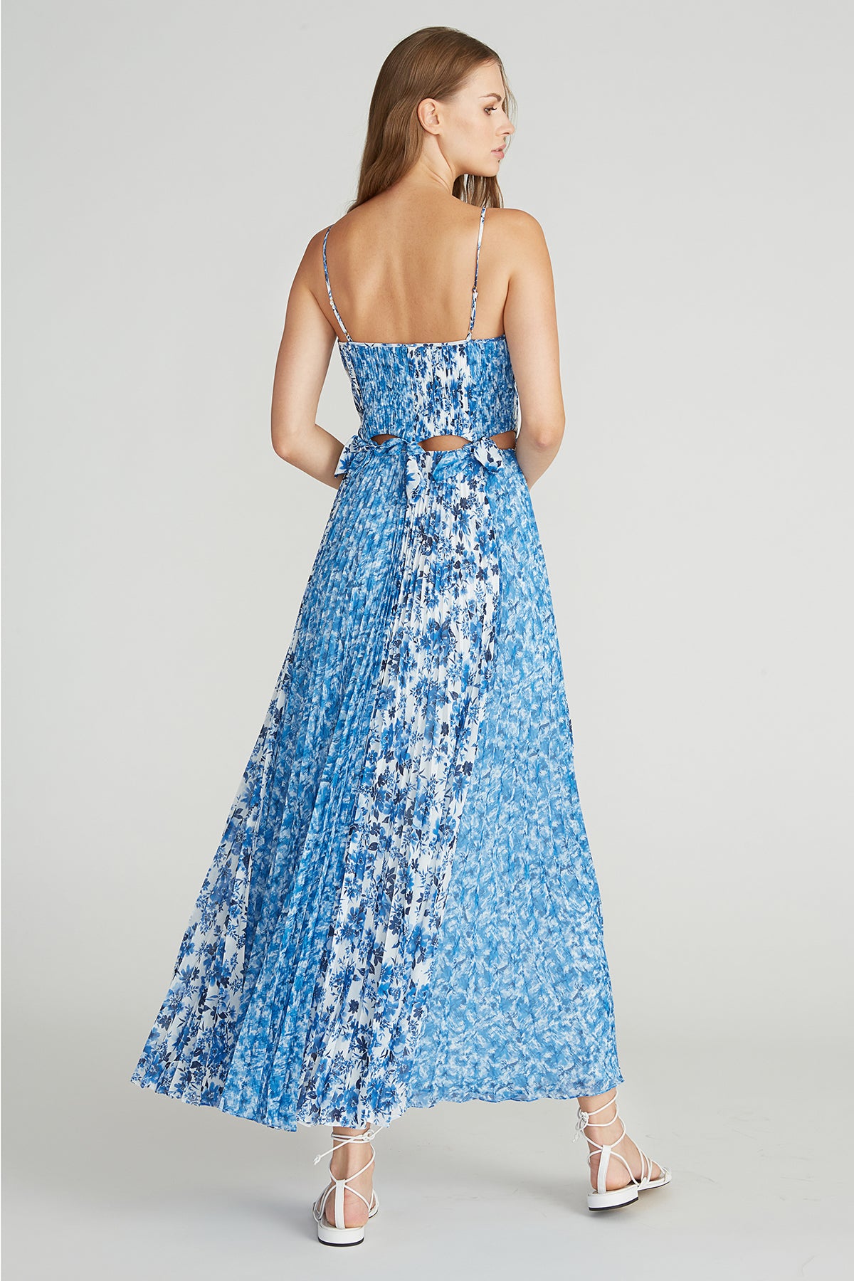 Holland Tie Pleated Dress – AMUR