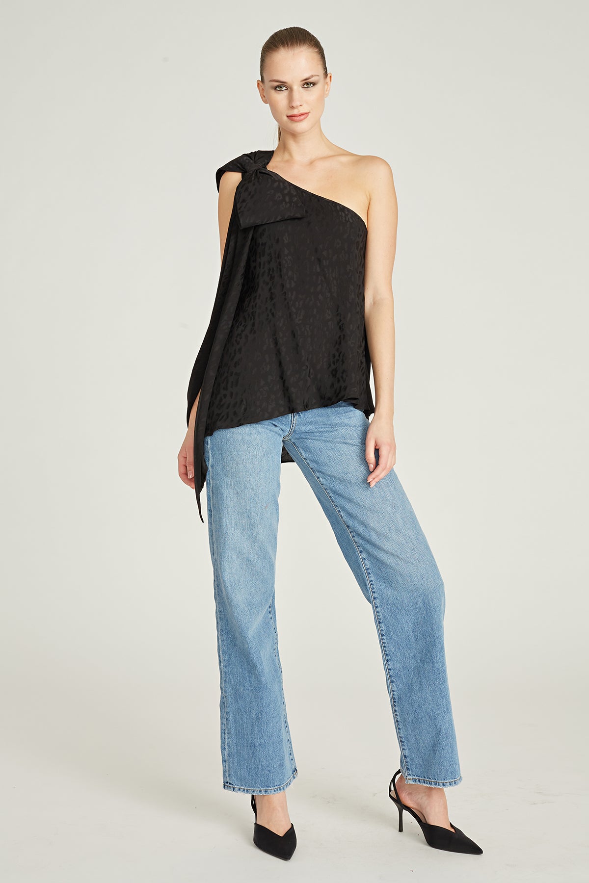 Aubrey Bow Shoulder Top