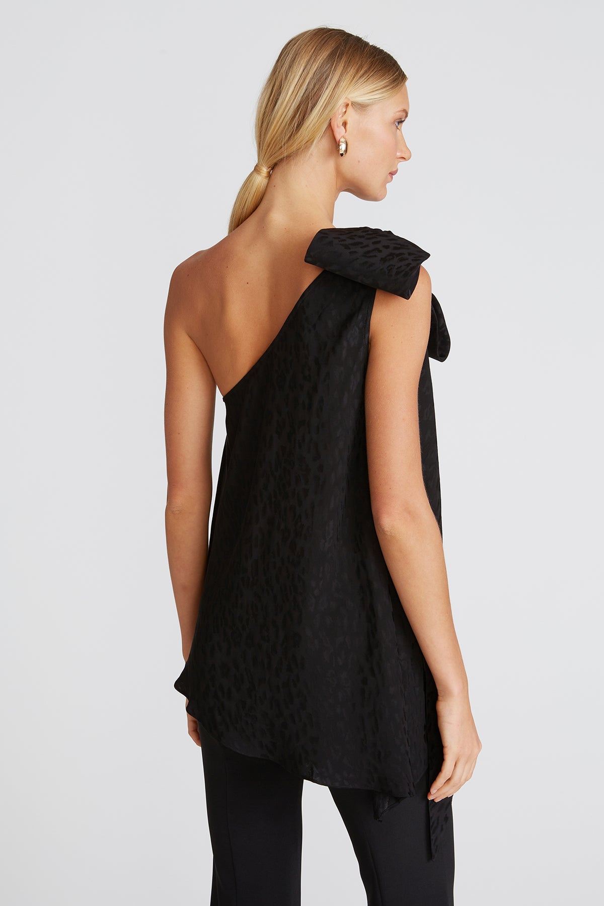Aubrey Bow Shoulder Top