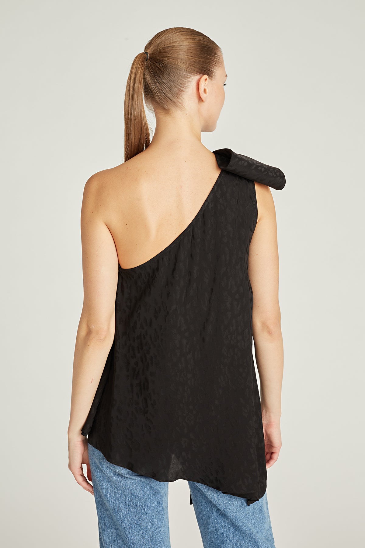 Aubrey Bow Shoulder Top