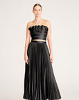 Oriel Top