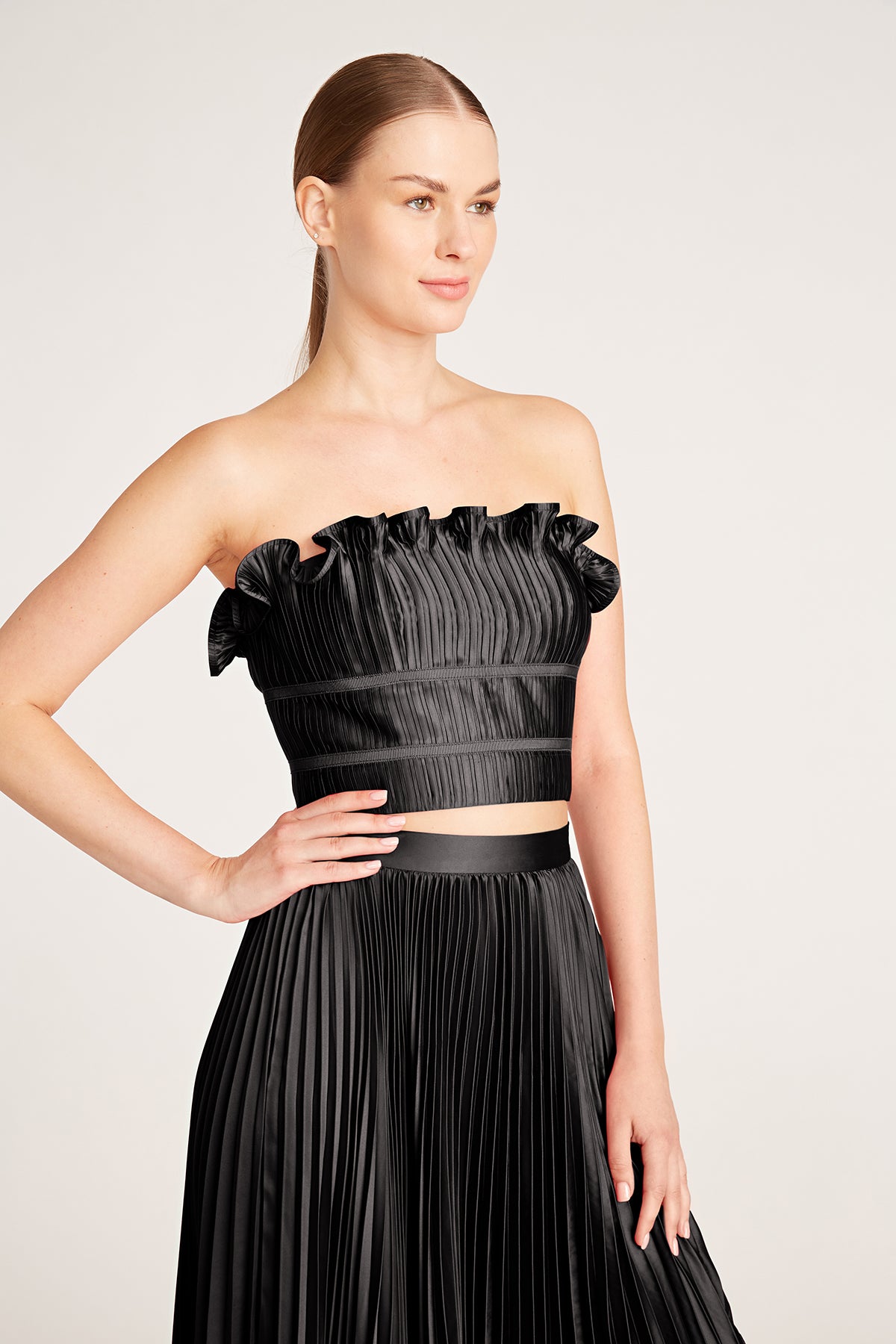 Oriel Top