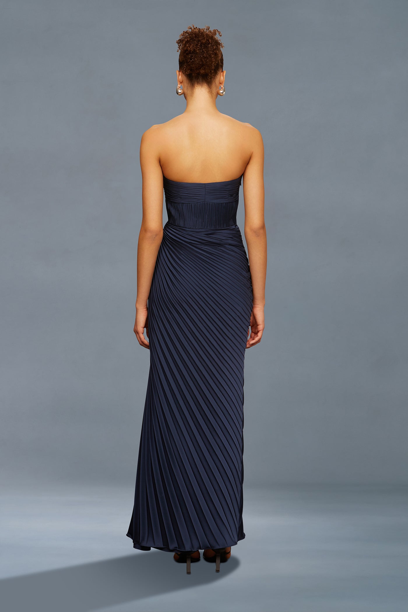 amur juliett strapless sweetheart pleated midi dress AMUR Juliett Midi Dress in Green