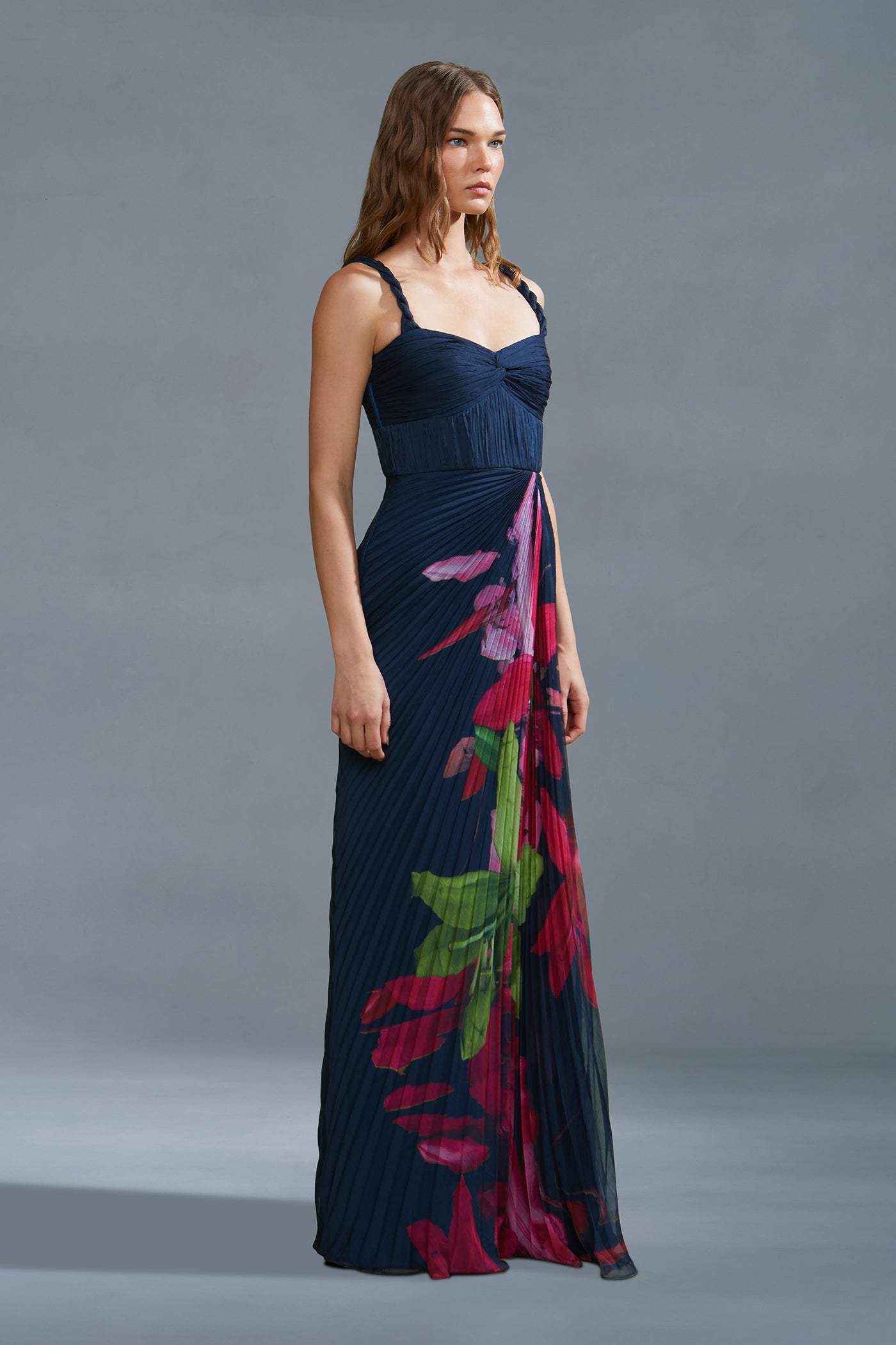Drea Pleated Gown River Lily Stream / 6 Drea Pleated Gown River Lily Stream / 6