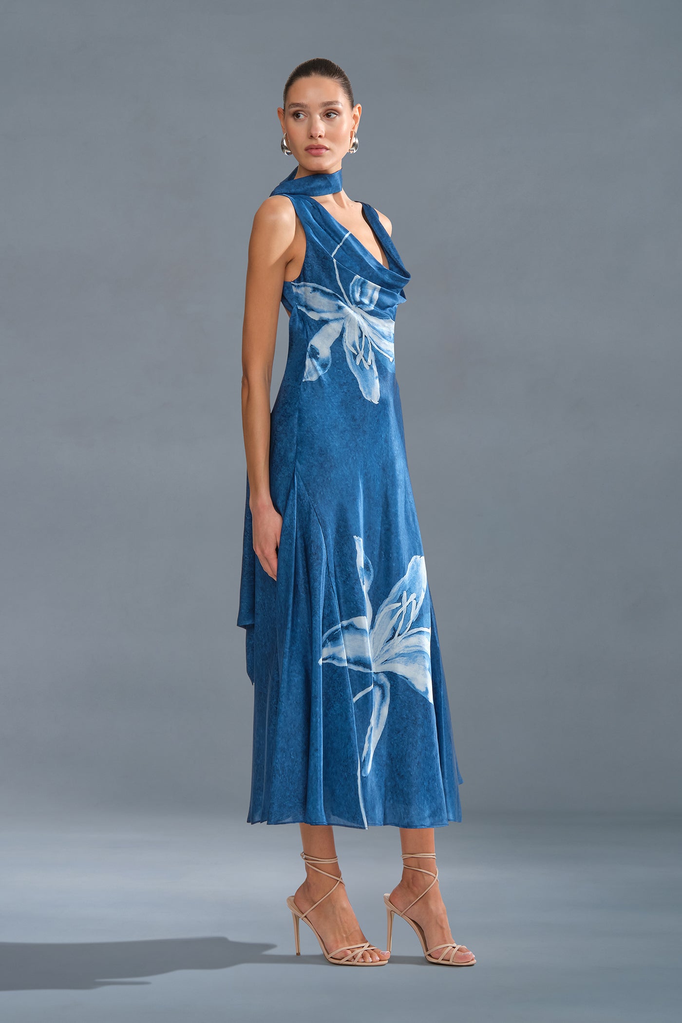 Sorelle Midi Dress