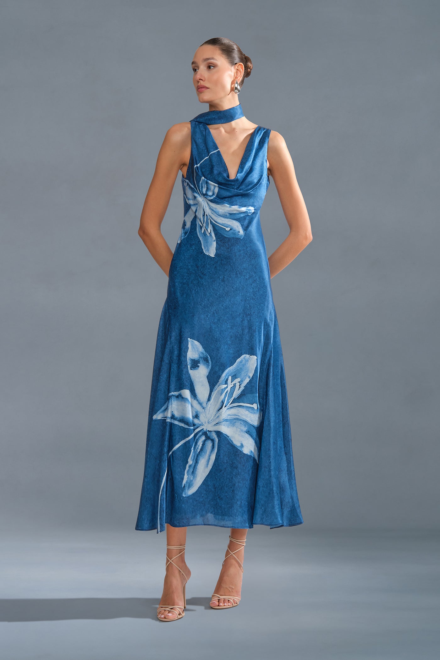 Sorelle Midi Dress Cyanotype / 8