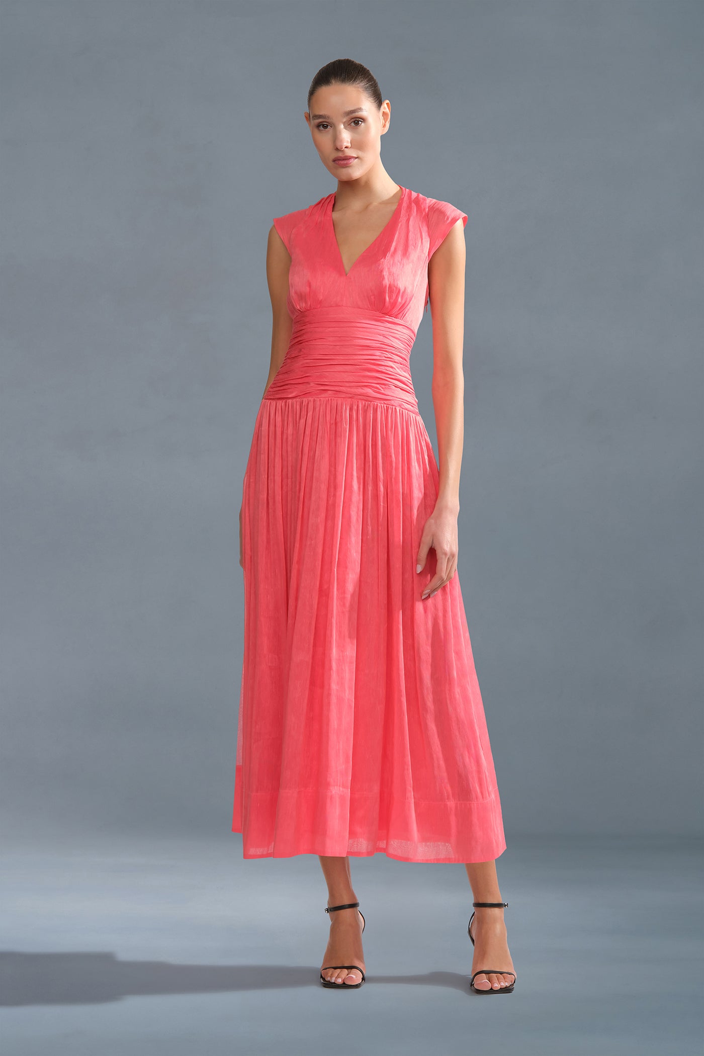 Pretty In Pleats AMUR Pretty In Pleats AMUR