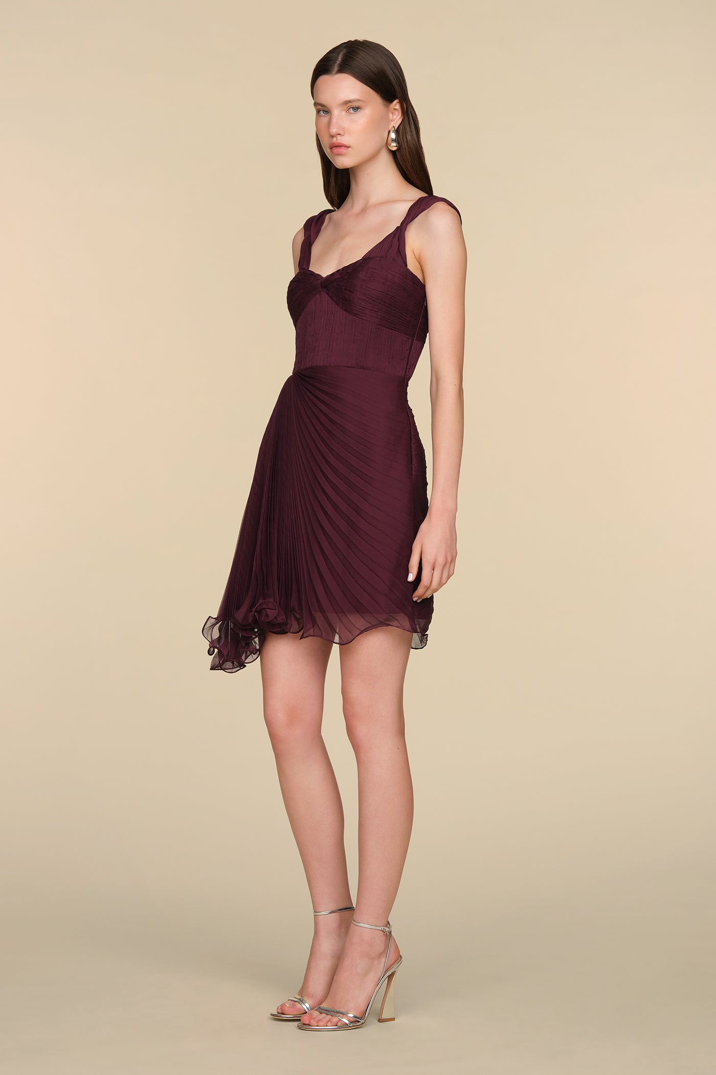 Nova Pleated Mini