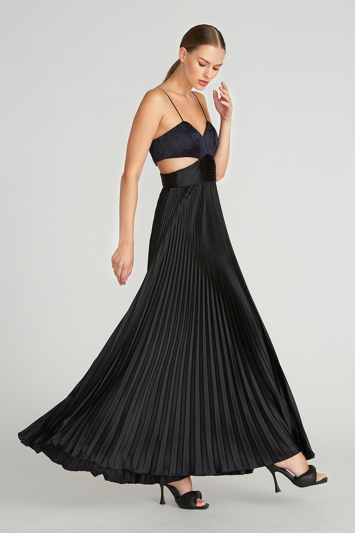 AMUR - Elodie Gown