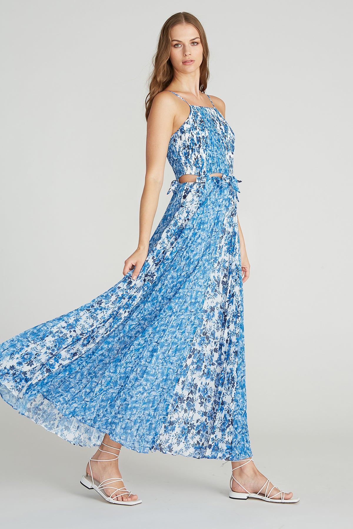 Holland Tie Pleated Dress AMUR Holland Tie Pleated Dress AMUR